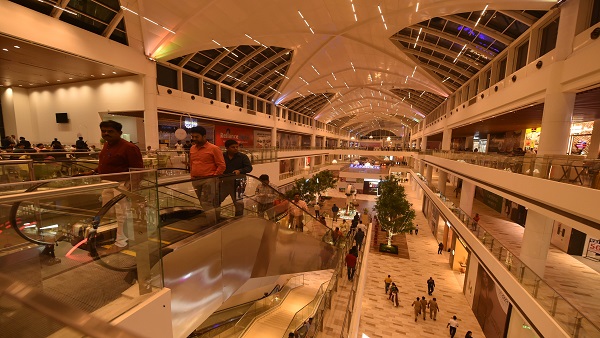 2006 में भारत में एंट्री 2006 में भारत में एंट्री