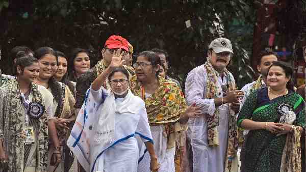 उपराष्ट्रपति चुनाव में गैर-हाजिर रहेंगे टीएमसी के सांसद
