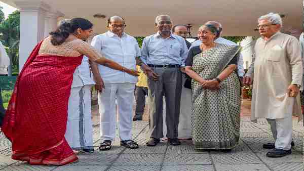 दक्षिण कहां है? हमारा प्रतिनिधि कौन है? -मार्गरेट अल्वा