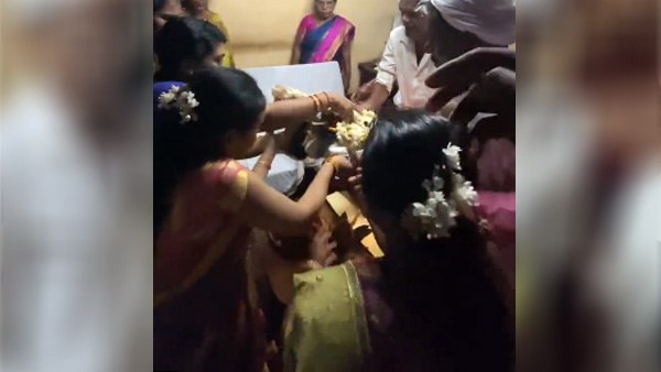 बेहद अनोखी है शादी