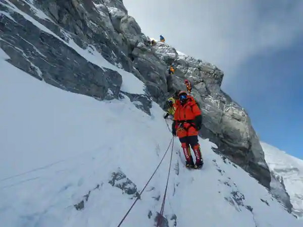 27 साल की युवती ने 2 चोटियां फतह कीं