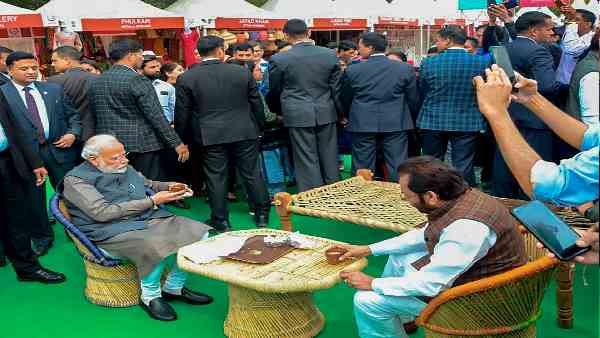 जम्मू-कश्मीर के उपराज्यपाल बनाने की भी चर्चा