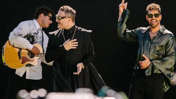 2 महीने पहले हुआ ब्रेकअप 2 महीने पहले हुआ ब्रेकअप