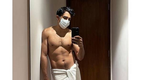 सेमी न्यूड तस्वीर की थी पोस्ट सेमी न्यूड तस्वीर की थी पोस्ट