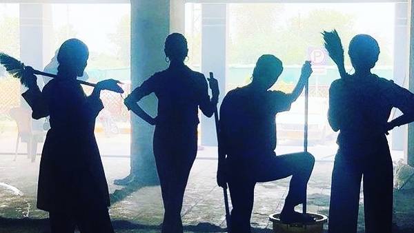 आखिर कौन हैं ये चुड़ैल्स