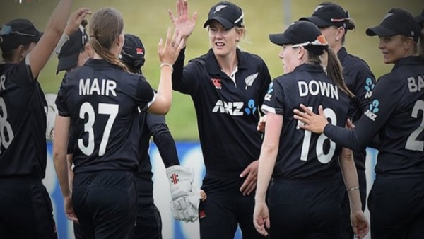 new zealand woman cricketer new zealand woman cricketer