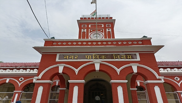बीजेपी के खाते में 44, कांग्रेस के खाते में 26 पार्षद बीजेपी के खाते में 44, कांग्रेस के खाते में 26 पार्षद