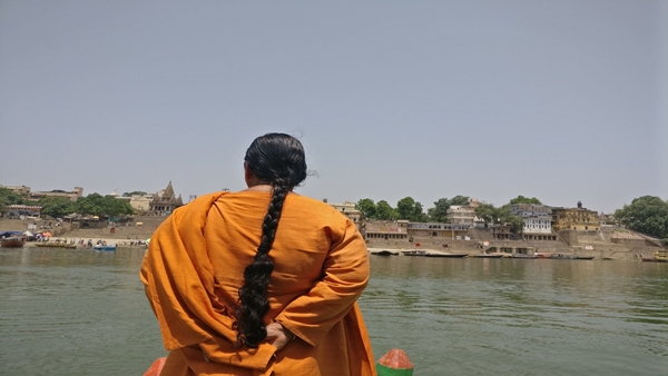 बात निकली है, दूर तलक जाएंगी...