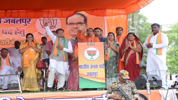 चुनाव में सीएम शिवराज के प्रचार की हैट्रिक