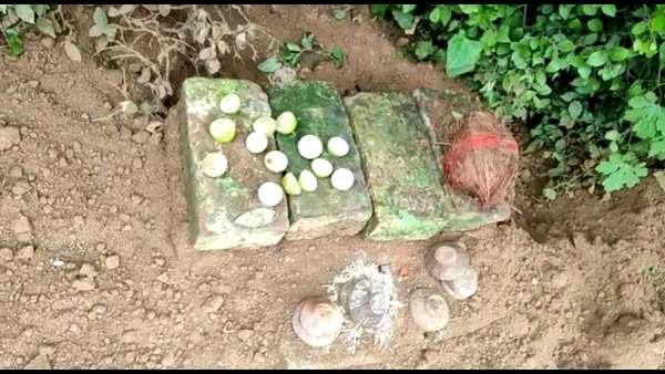 खजाने की खुदाई से पहले की गई विशेष पूजा खजाने की खुदाई से पहले की गई विशेष पूजा