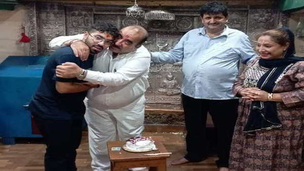 मंदिर परिसर के अंदर की फोटो हुई वायरल मंदिर परिसर के अंदर की फोटो हुई वायरल