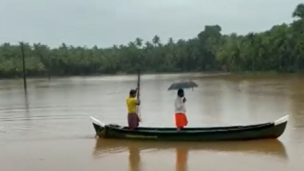 जम्मू कश्मीर में बाढ़ के हालात , 17 की मौत