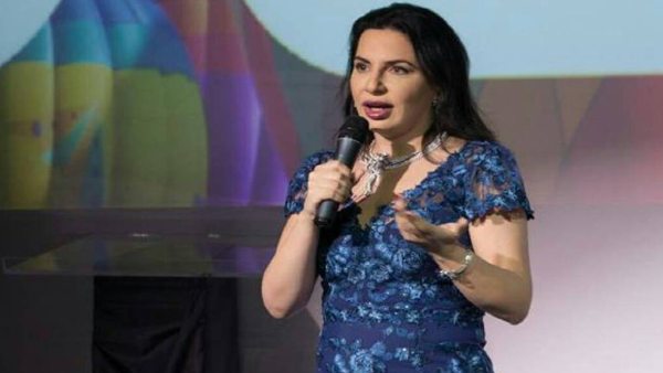 36 को रुजा खुद को कहती क्रिप्टोक्वीन