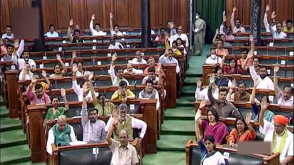 असंसदीय शब्दों से जुड़े संसदीय नियमों का इतिहास 