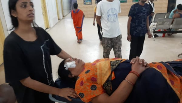 मतदान के दिन की थी गाली गलौज