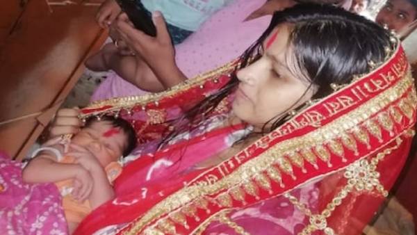 बेटी के आगमन पर परिवार वालों ने मनाया जश्न