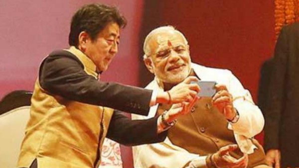 पीएम मोदी संग गंगा आरती में शामिल हुए थे शिंजो आबे