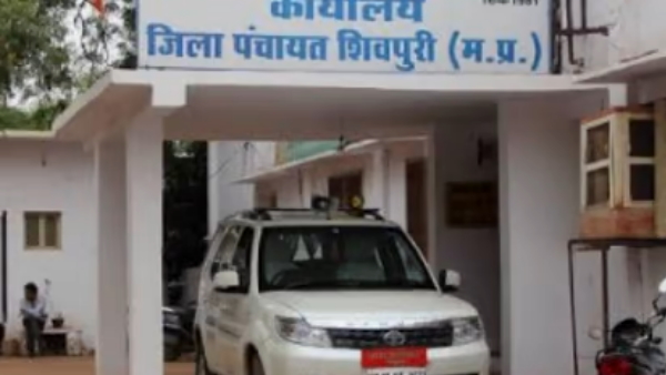 कर्मचारी ने आईएएस नेहा मारव्या से इच्छामृत्यु की मांग की कर्मचारी ने आईएएस नेहा मारव्या से इच्छामृत्यु की मांग की