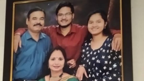 कोचिंग नहीं, सेल्फ स्टडी से मिली सफलता