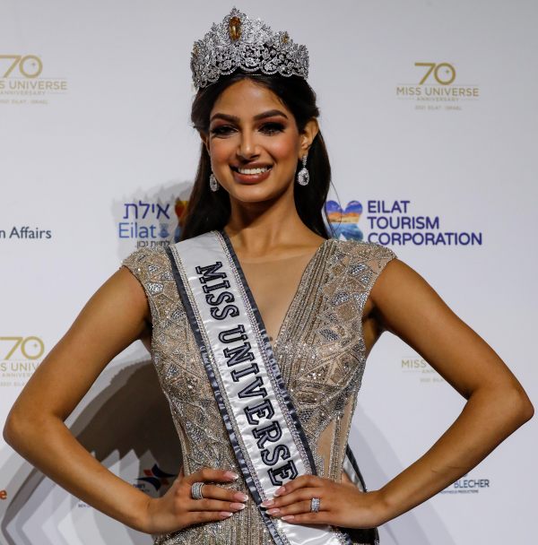 हरनाज की तस्वीरें आज भी ताजा