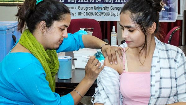 Covid Vaccine Booster पर राज्यों को पत्र