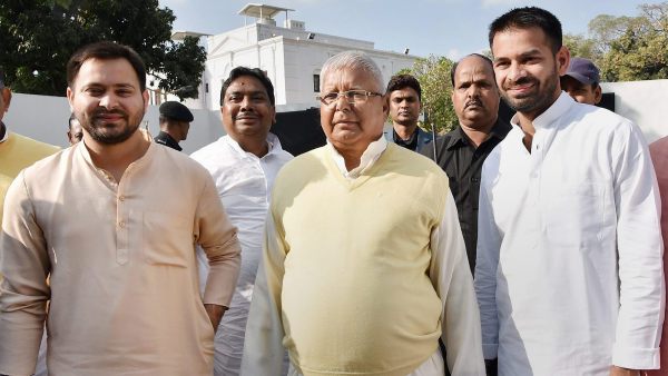 लालू की सियासत और बेटों की 'राजनीति'