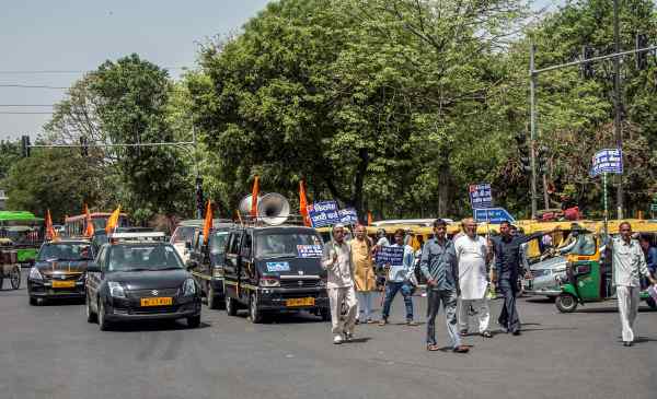 एसी और नॉन एसी का भाड़ा