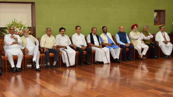 संसद में नायडू को मिस करेंगे