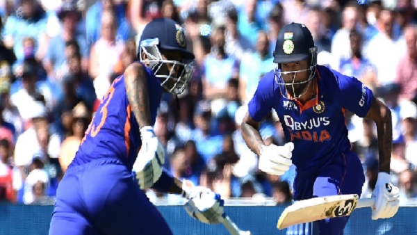 इंडिया निर्धारित ओवर में केवल 198 रन ही बना पाई