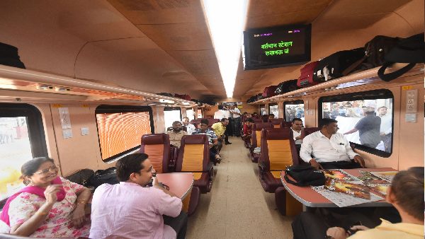 700 यात्रियों को मिलेगा मुआवजा