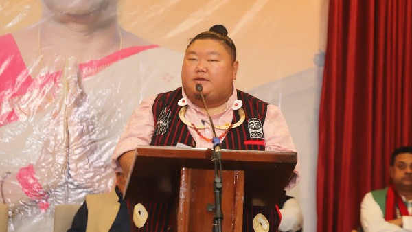 छोटी आंखों के गिनाए थे फायदे