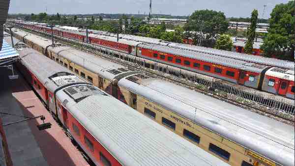 यात्री ने ट्रेन हाईजैक होने का मैसेज ट्वीट कर दिया