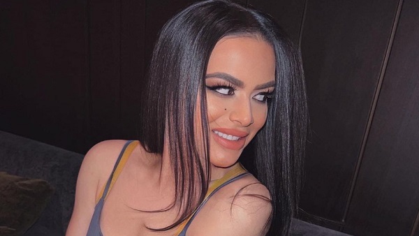 संजय दत्त की पत्नी मान्यता दत्त ने भी किया कमेंट 