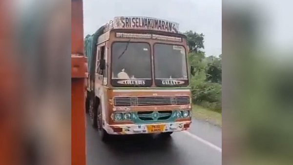 कर रहे तारीफ