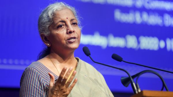 किसी को नहीं जारी किया गया नोटिस