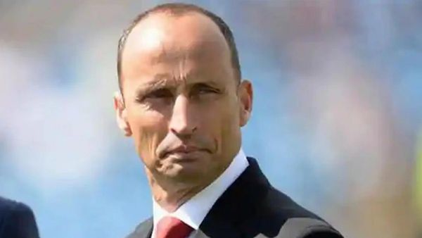 हुसैन ने लगाई फटकार