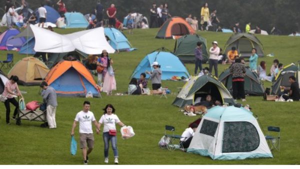 बीमारियों से भी कम मर रहे लोग