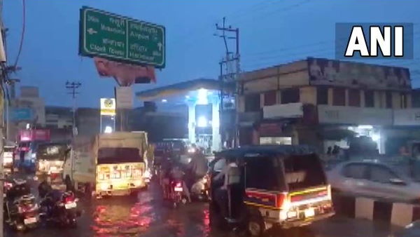 स्मार्ट सिटी में जलभराव, दूनवासी लगातार परेशान