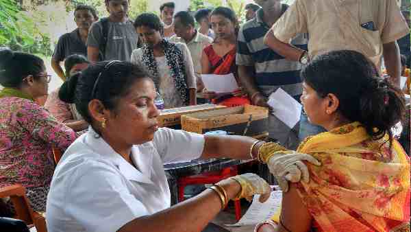 'सिर्फ 7,30,96,284 लगवाया है प्रिकॉशन डोज'