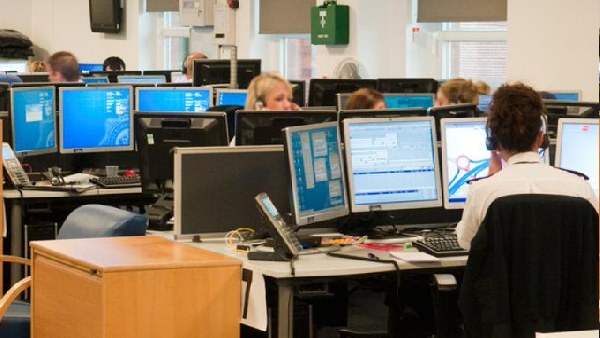 ऑडियो सुनकर भड़के यूजर