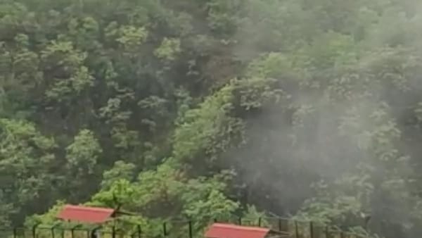 प्राकृतिक खूबसूरती लोगों को करती है आकर्षित 