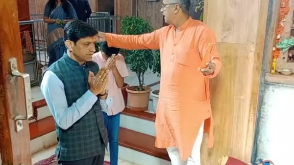 पुष्यमित्र भार्गव का कॉमन मैन अंदाज 