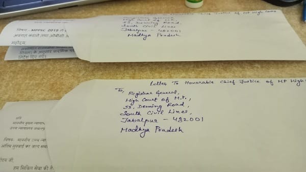 अलग-अलग तरह के अभियान चला चुके हैं छात्र 