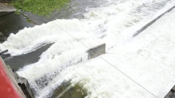 इससे पहले भी कई बार खुल चुके हैं डेम गेट