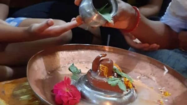 पार्थिव शिवलिंग का किया गया था निर्माण 