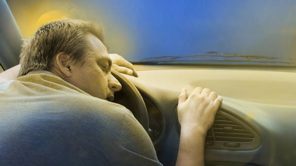 कैसे चलती रही कार?