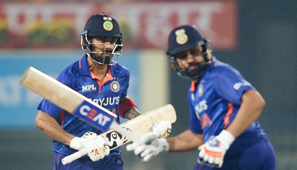 कप्तानी में रिकॉर्ड खराब कप्तानी में रिकॉर्ड खराब