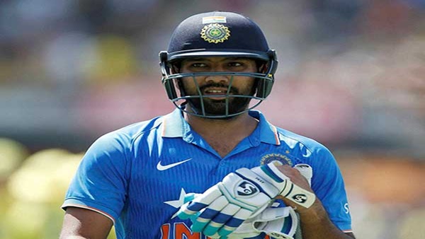 पाकिस्तान के खिलाफ फ्लॉप रहे हैं रोहित