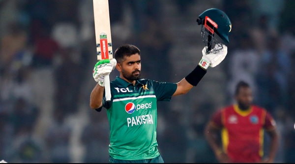 आजम को क्रिकेट का क्रिस्टियानों-मेसी बताया