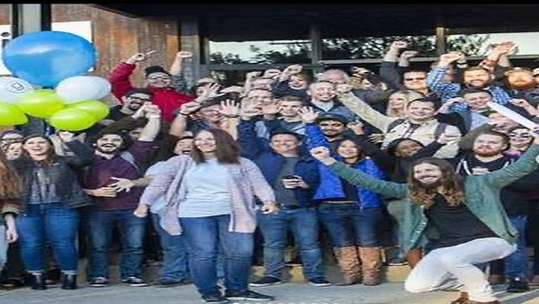 इंक्रीमेंट के लिए बेच दिया घर इंक्रीमेंट के लिए बेच दिया घर